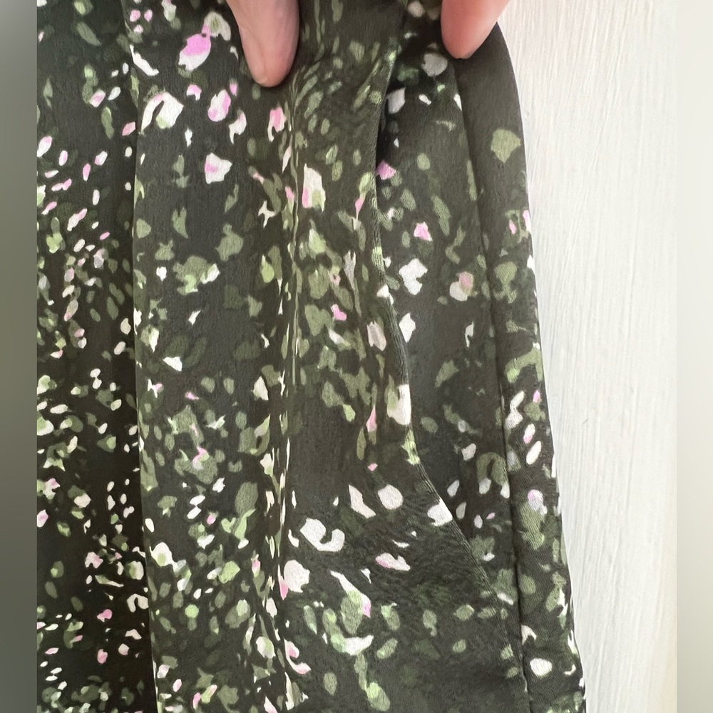 Banana Republic Olive Floral Mini Dress Size 14 - Picture 6 of 11